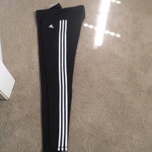 Adidas leggings🖤